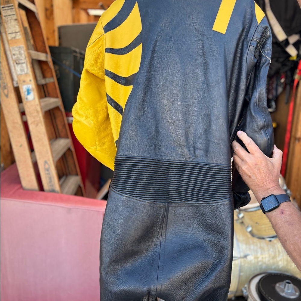 Zooni motorcycle suit - Picture 6 of 7